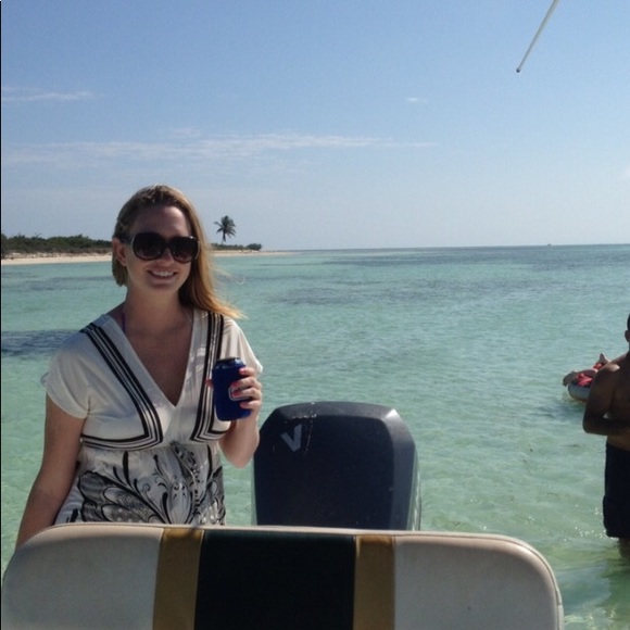 Meet your Posher, Trista - Picture 2 of 5